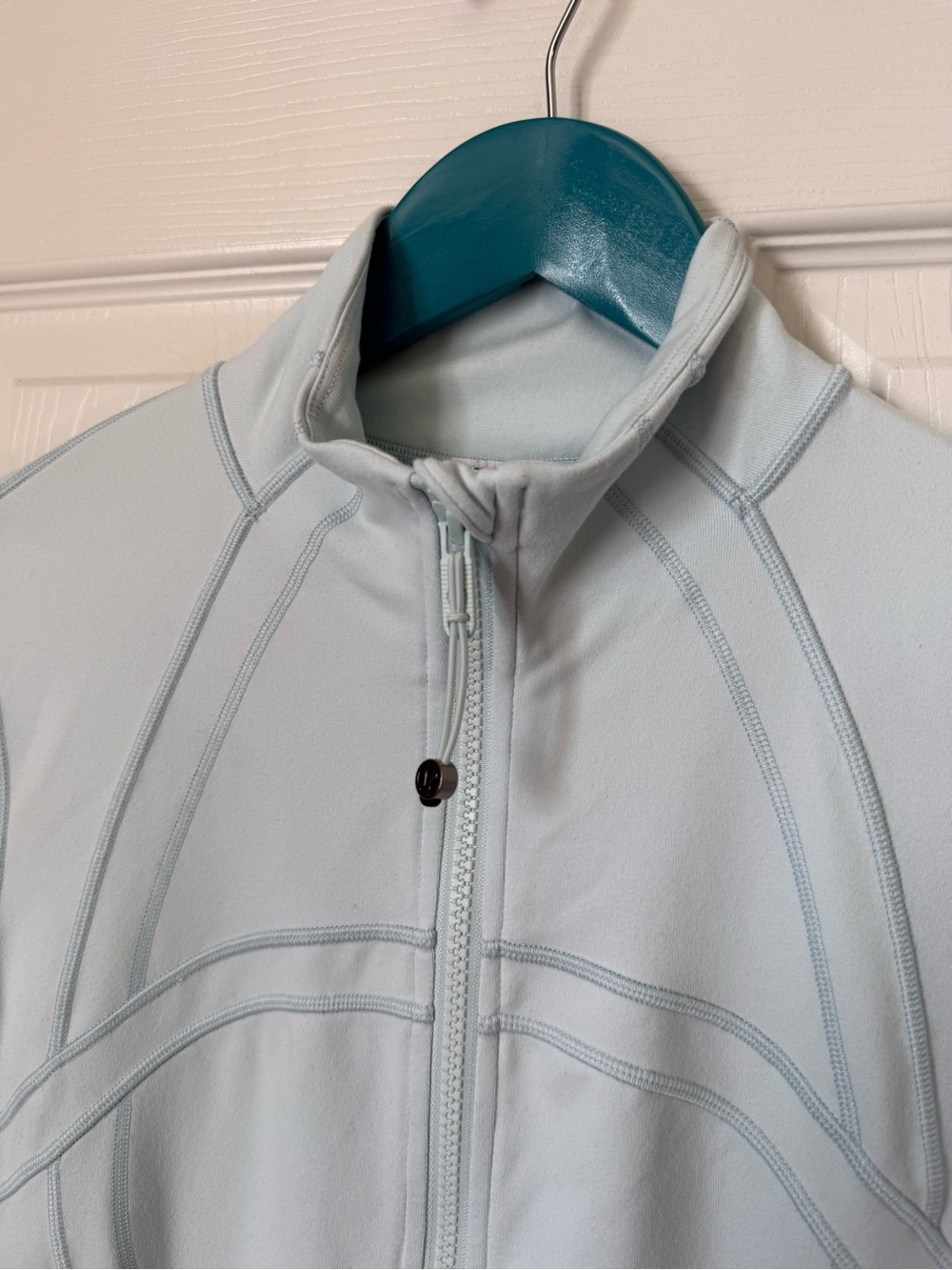 Women’s Lululemon Define Jacket *Luon | Size 8 - Picture 3 of 8